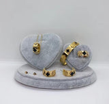 VCA Gold Tone Necklace Set With Carnelian Stone