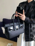 𝐇 Birkin Togo Leather Palladium Hardware Shoulder Bag