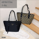 𝐏𝐚𝐫𝐚𝐝𝐚 Nylon Noir Tote Bag